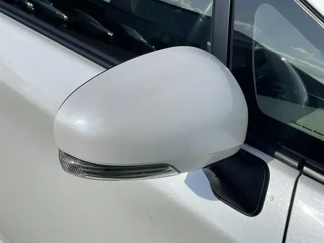 トヨタ プリウス G 香川県 2014(平26)年 9.2万km ホワイトパールクリスタルシャイン 純正メモリ７型ナビ/バックカメラ/クルーズコントロール/ビルトインＥＴＣ/ハーフレザーシート/Ｄ席パワーシート/ステアリングリモコン/オートライト/ＨＩＤヘッドライト/フォグライト/スマートキー/純正フロアマット/純正ドアバイザー