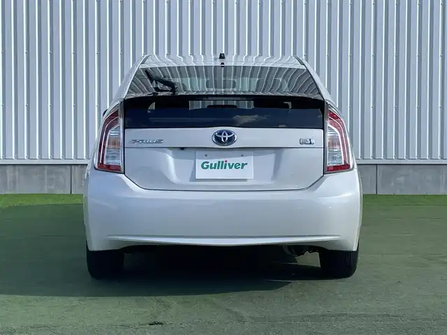 トヨタ プリウス G 香川県 2014(平26)年 9.2万km ホワイトパールクリスタルシャイン 純正メモリ７型ナビ/バックカメラ/クルーズコントロール/ビルトインＥＴＣ/ハーフレザーシート/Ｄ席パワーシート/ステアリングリモコン/オートライト/ＨＩＤヘッドライト/フォグライト/スマートキー/純正フロアマット/純正ドアバイザー