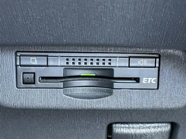 トヨタ プリウス G 香川県 2014(平26)年 9.2万km ホワイトパールクリスタルシャイン 純正メモリ７型ナビ/バックカメラ/クルーズコントロール/ビルトインＥＴＣ/ハーフレザーシート/Ｄ席パワーシート/ステアリングリモコン/オートライト/ＨＩＤヘッドライト/フォグライト/スマートキー/純正フロアマット/純正ドアバイザー