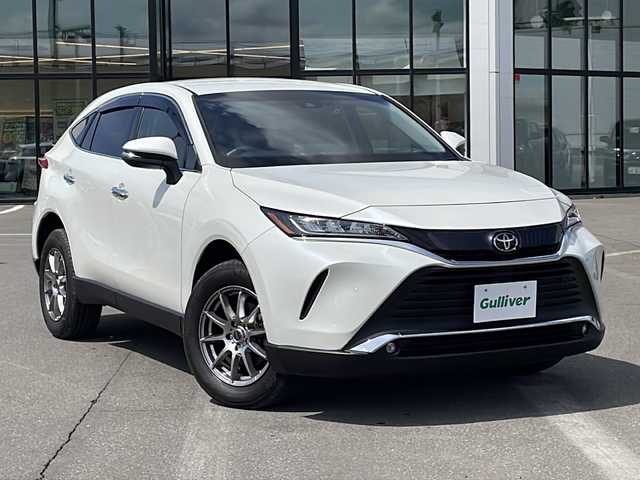 トヨタ ハリアー S 青森県 2022(令4)年 1.5万km ホワイトパールクリスタルシャイン ・寒冷地仕様/・4WD/・純正ナビ/・フルセグ/・USB/AUX/Bluetooth/・プッシュスタート/・スマートキー/・純正エンジンスターター/・Toyota Safety Sense/・横滑り防止/・オートライト/・オートマチックハイビーム/・LEDヘットライト/・MTモード付AT/・電子制御パーキングブレーキ/・コーナーセンサー（前後）/・純正ビルドインETC/・純正フロアマット