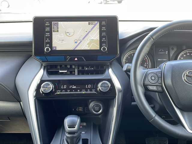 トヨタ ハリアー S 青森県 2022(令4)年 1.5万km ホワイトパールクリスタルシャイン ・寒冷地仕様/・4WD/・純正ナビ/・フルセグ/・USB/AUX/Bluetooth/・プッシュスタート/・スマートキー/・純正エンジンスターター/・Toyota Safety Sense/・横滑り防止/・オートライト/・オートマチックハイビーム/・LEDヘットライト/・MTモード付AT/・電子制御パーキングブレーキ/・コーナーセンサー（前後）/・純正ビルドインETC/・純正フロアマット