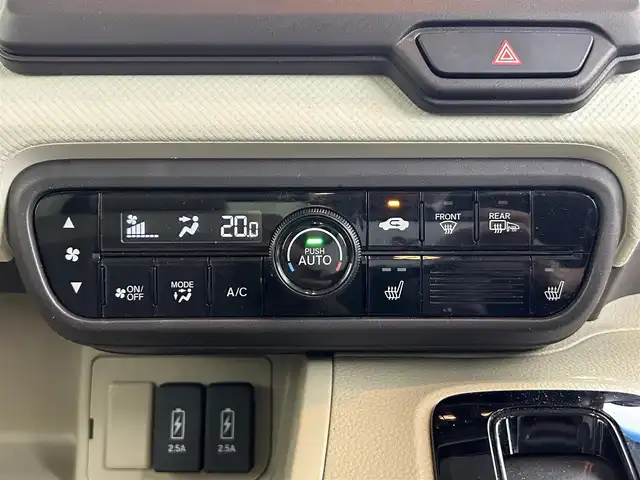 ホンダ Ｎ ＢＯＸ G L ホンダセンシング 道央・札幌 2020(令2)年 3.7万km クリスタルブラックパール ・ワンオーナー/・４WD/・コンフォートビューパッケージ/・社外ナビ/・CD/DVD/SD/BT/ワンセグ/・バックカメラ/・ビルトインETC/・ホンダセンシング/・衝突軽減ブレーキ/・レーンキープアシスト/・アダプティブクルーズコントロール/・パーキングセンサー/・オートマチックハイビーム/・LEDヘッドライト/・片側パワースライドドア/・前席シートヒーター/・純正フロアマット/・プッシュスタート/・スマートキー/・保証書
