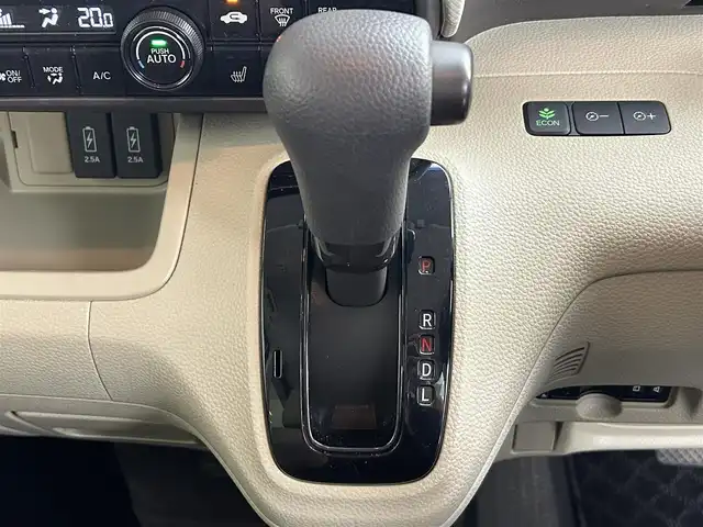 ホンダ Ｎ ＢＯＸ G L ホンダセンシング 道央・札幌 2020(令2)年 3.7万km クリスタルブラックパール ・ワンオーナー/・４WD/・コンフォートビューパッケージ/・社外ナビ/・CD/DVD/SD/BT/ワンセグ/・バックカメラ/・ビルトインETC/・ホンダセンシング/・衝突軽減ブレーキ/・レーンキープアシスト/・アダプティブクルーズコントロール/・パーキングセンサー/・オートマチックハイビーム/・LEDヘッドライト/・片側パワースライドドア/・前席シートヒーター/・純正フロアマット/・プッシュスタート/・スマートキー/・保証書