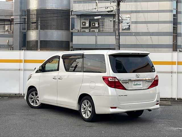 トヨタ アルファード 240G 愛知県 2012(平24)年 11.4万km ホワイトパールクリスタルシャイン /禁煙//純正8インチHDDナビ//AM/FM/CD/DVD/HDD/BT/フルセグ//バックカメラ//ビルトインETC//両側パワースライドドア//コーナーセンサー//ウッドコンビステアリング//ステアリングリモコン//オートHIDライト//フォグランプ//前席パワーシート//D席シートメモリー//N席オットマン//パワーバックドア//オートリトラクタブルウィンカーミラー//横滑り防止装置//MT付きAT//スペアタイヤ//nenoe//ECO MODE//ISOFIX//プッシュスタート//スマートキー//スペアキー//純正フロアマット//純正ドアバイザー//照明付きバニティミラー//保証書//取扱説明書//ナビ取扱説明書//H24-26/28-29/R1/3/5年記録簿