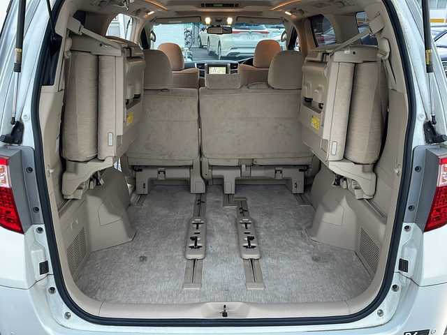 トヨタ アルファード 240G 愛知県 2012(平24)年 11.4万km ホワイトパールクリスタルシャイン /禁煙//純正8インチHDDナビ//AM/FM/CD/DVD/HDD/BT/フルセグ//バックカメラ//ビルトインETC//両側パワースライドドア//コーナーセンサー//ウッドコンビステアリング//ステアリングリモコン//オートHIDライト//フォグランプ//前席パワーシート//D席シートメモリー//N席オットマン//パワーバックドア//オートリトラクタブルウィンカーミラー//横滑り防止装置//MT付きAT//スペアタイヤ//nenoe//ECO MODE//ISOFIX//プッシュスタート//スマートキー//スペアキー//純正フロアマット//純正ドアバイザー//照明付きバニティミラー//保証書//取扱説明書//ナビ取扱説明書//H24-26/28-29/R1/3/5年記録簿