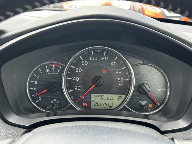 トヨタ カローラ フィールダー 1．5G ダブルバイビー 岩手県 2015(平27)年 8万km クールボルドーガラスフレーク 社外ナビ/AM/FM/CD/DVD/ワンセグTV/ETC/衝突被害軽減ブレーキ/レーンキープアシスト/横滑り防止装置/アイドリングストップ/シートヒーター/オートライト/オートハイビーム/LEDヘッドライト/スマートキー/プッシュスタート/電動格納ミラー/純正16インチAW/純正フロアマット/純正ドアバイザー
