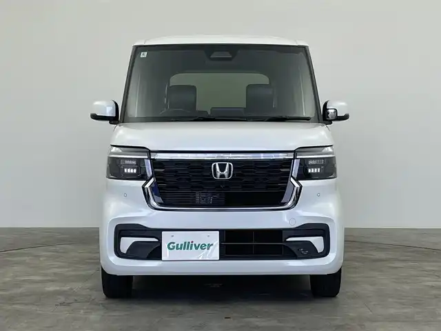 ホンダ Ｎ ＢＯＸ カスタム ターボ 群馬県 2024(令6)年 1.7万km プラチナホワイトパール 衝突軽減　純正８インチナビ　バックカメラ　両側パワースライドドア　アダプティブクルーズコントロール　ＬＥＤヘッドライト　純正１５インチＡＷ　前席シートヒーター　パドルシフト　スマートキー　禁煙