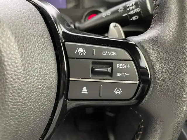 ホンダ Ｎ ＢＯＸ カスタム ターボ 群馬県 2024(令6)年 1.7万km プラチナホワイトパール 衝突軽減　純正８インチナビ　バックカメラ　両側パワースライドドア　アダプティブクルーズコントロール　ＬＥＤヘッドライト　純正１５インチＡＷ　前席シートヒーター　パドルシフト　スマートキー　禁煙