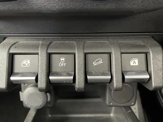 スズキ ジムニー XL 富山県 2021(令3)年 4.6万km シフォンアイボリーM パートタイム4WD/純正8インチナビ（AM/FM/CD/DVD/BT）/フルセグTV/バックカメラ/衝突被害軽減ブレーキ/レーンキープアシスト/前後ドライブレコーダー/ダウンヒルアシスト/ETC/横滑り防止装置/純正フロアマット/フォグランプ/プッシュスタート/スマートキー