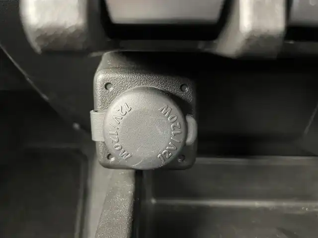 スズキ ジムニー XL 富山県 2021(令3)年 4.6万km シフォンアイボリーM パートタイム4WD/純正8インチナビ（AM/FM/CD/DVD/BT）/フルセグTV/バックカメラ/衝突被害軽減ブレーキ/レーンキープアシスト/前後ドライブレコーダー/ダウンヒルアシスト/ETC/横滑り防止装置/純正フロアマット/フォグランプ/プッシュスタート/スマートキー