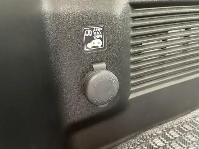 スズキ ジムニー XL 富山県 2021(令3)年 4.6万km シフォンアイボリーM パートタイム4WD/純正8インチナビ（AM/FM/CD/DVD/BT）/フルセグTV/バックカメラ/衝突被害軽減ブレーキ/レーンキープアシスト/前後ドライブレコーダー/ダウンヒルアシスト/ETC/横滑り防止装置/純正フロアマット/フォグランプ/プッシュスタート/スマートキー