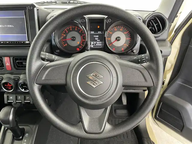 スズキ ジムニー XL 富山県 2021(令3)年 4.6万km シフォンアイボリーM パートタイム4WD/純正8インチナビ（AM/FM/CD/DVD/BT）/フルセグTV/バックカメラ/衝突被害軽減ブレーキ/レーンキープアシスト/前後ドライブレコーダー/ダウンヒルアシスト/ETC/横滑り防止装置/純正フロアマット/フォグランプ/プッシュスタート/スマートキー
