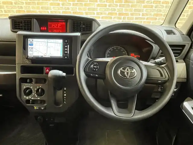 トヨタ ルーミー X 岩手県 2020(令2)年 3万km レーザーブルークリスタルシャイン ４WD/左側パワースライドドア/スマートアシスト３/衝突回避支援ブレーキ/車線逸脱警報/誤発進抑制機能/先行車発お知らせ機能/オートハイビーム/横滑り防止装置/アイドリングストップ/コーナーセンサー/シートヒーター/ロールサンシェード/ヘッドライトレベライザー/ストラーダナビ/フルセグTV/バックカメラ/ETC/ドライブレコーダー/14インチアルミホイール