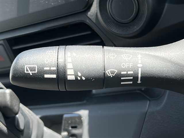 日産 デイズ B 沖縄県 2020(令2)年 6.7万km スターリングシルバーM 純正ナビ・TV・Bluetooth・CD・DVD/オートライト/衝突軽減システム/レーンキープ/電動格納ミラー/サイドバイザー