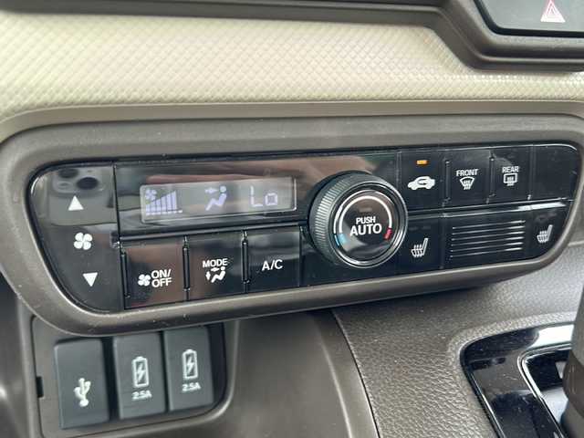 ホンダ Ｎ ＢＯＸ L 茨城県 2021(令3)年 2.8万km クリスタルブラックパール Honda SENSING/純正7インチSDナビ/-CD DVD Bluetooth/バックカメラ/アダプティブクルーズコントロール/車線維持支援システム/衝突軽減ブレーキ/横滑り抑制機能/パーキングセンサー/片側パワースライドドア/LEDオートライト/前席シートヒーター/ステアリングスイッチ/スマートキー/スペアキー/ETC/取扱説明書/保証書