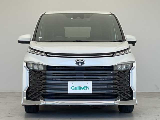 トヨタ ヴォクシー S－G 愛知県 2022(令4)年 2.5万km ホワイトパールクリスタルシャイン 快適利便パッケージ/純正10.5型ディズプレイオーディオナビ/バックカメラ/衝突軽減システム/レーダークルーズコントロール/シートヒーター/LEDヘッドライト/オートマチックハイビーム/NANOEX/両側パワースライドドア/HDMI/ステアリングスイッチ/スマートキー/プッシュスタート