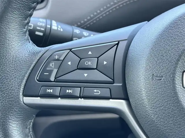 日産 セレナ ハイウェイスター V 島根県 2020(令2)年 4.1万km ダイヤモンドブラック 登録時走行距離　40915km/ディーラーナビ（MM319D-W)/（AM/FM/CD/DVD/Bluetooth）/フルセグテレビ/アラウンドビューカメラ/ドラレコ前後/両側パワースライドドア/プロパイロット/レーンキープアシスト/コーナーセンサー/衝突軽減ブレーキ/純正アルミ１６インチ/LEDライト/純正フロアマット/ドアバイザー/ビルドトインETC