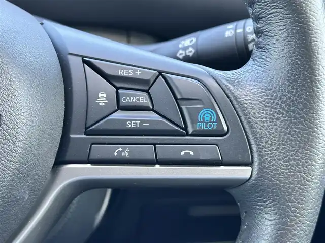 日産 セレナ ハイウェイスター V 島根県 2020(令2)年 4.1万km ダイヤモンドブラック 登録時走行距離　40915km/ディーラーナビ（MM319D-W)/（AM/FM/CD/DVD/Bluetooth）/フルセグテレビ/アラウンドビューカメラ/ドラレコ前後/両側パワースライドドア/プロパイロット/レーンキープアシスト/コーナーセンサー/衝突軽減ブレーキ/純正アルミ１６インチ/LEDライト/純正フロアマット/ドアバイザー/ビルドトインETC