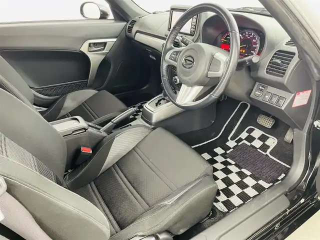 ダイハツ コペン エクスプレイ 福島県 2015(平27)年 5.7万km ブラックマイカメタリック 純正ナビゲーション/・型番：NMCK-w65D/・ワンセグTV/SD/CD/USB/FM/AM/オープンカー/横滑り防止装置/eco IDLEモード/シートヒーター/LEDヘッドライト/MTモード付AT/純正フロアマット