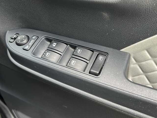 ダイハツ タント X 岐阜県 2021(令3)年 1.5万km レーザーブルークリスタルシャイン 登録時走行距離14294km/社外7インチナビ/バックカメラ/片側パワースライドドア/プッシュスタート/スマートキー/スペアキー/前後コーナーセンサー/純正フロアマット/シートヒーター/後席サンシェード/ドアバイザー/禁煙車/Bluetooth接続/CDチェンジャー/ETC/オートライト