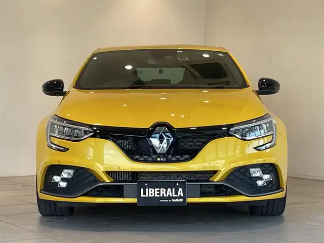 ルノー ルノー メガーヌ ルノースポール トロフィー 愛知県 2022(令4)年 2.5万km 黄 レカロシート　/ブレンボブレーキ　/純正ディスプレイオーディオ　/Ｂｌｕｅｔｏｏｔｈ　/バックカメラ　/ＡｐｐｌｅＣａｒＰｌａｙ/ＡｎｄｒｏｉｄＡｕｔｏ　/アクティブブレーキ　/ＬＫＡ　/コーナーセンサー　/ＥＴＣ/ドライブレコーダー/LEDヘッドライト/プッシュスタート/クルーズコントロール/アイドリングストップ