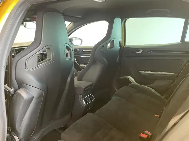 ルノー ルノー メガーヌ ルノースポール トロフィー 愛知県 2022(令4)年 2.5万km 黄 レカロシート　/ブレンボブレーキ　/純正ディスプレイオーディオ　/Ｂｌｕｅｔｏｏｔｈ　/バックカメラ　/ＡｐｐｌｅＣａｒＰｌａｙ/ＡｎｄｒｏｉｄＡｕｔｏ　/アクティブブレーキ　/ＬＫＡ　/コーナーセンサー　/ＥＴＣ/ドライブレコーダー/LEDヘッドライト/プッシュスタート/クルーズコントロール/アイドリングストップ