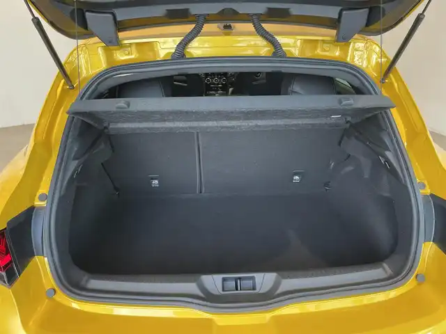 ルノー ルノー メガーヌ ルノースポール トロフィー 愛知県 2022(令4)年 2.5万km 黄 レカロシート　/ブレンボブレーキ　/純正ディスプレイオーディオ　/Ｂｌｕｅｔｏｏｔｈ　/バックカメラ　/ＡｐｐｌｅＣａｒＰｌａｙ/ＡｎｄｒｏｉｄＡｕｔｏ　/アクティブブレーキ　/ＬＫＡ　/コーナーセンサー　/ＥＴＣ/ドライブレコーダー/LEDヘッドライト/プッシュスタート/クルーズコントロール/アイドリングストップ