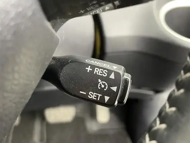 トヨタ シエンタ ハイブリッド ファンベースG セーフティEDⅡ 大分県 2022(令4)年 3.9万km グレイッシュブルー 純正ナビ/Bluetooth/TV/バックカメラ/両側電動スライドドア/クルーズコントロール/LED/ETC/シートヒーター/純正フロアマット/トヨタセーフティ/ドライブレコーダー/プッシュスタート/ドアバイザー