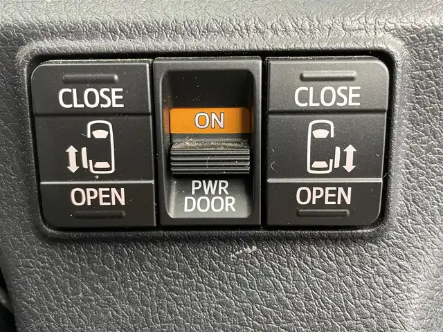 トヨタ シエンタ ハイブリッド ファンベースG セーフティEDⅡ 大分県 2022(令4)年 3.9万km グレイッシュブルー 純正ナビ/Bluetooth/TV/バックカメラ/両側電動スライドドア/クルーズコントロール/LED/ETC/シートヒーター/純正フロアマット/トヨタセーフティ/ドライブレコーダー/プッシュスタート/ドアバイザー