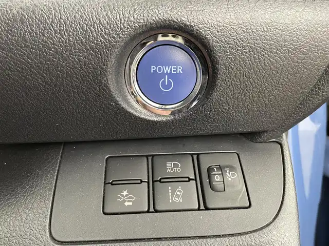 トヨタ シエンタ ハイブリッド ファンベースG セーフティEDⅡ 大分県 2022(令4)年 3.9万km グレイッシュブルー 純正ナビ/Bluetooth/TV/バックカメラ/両側電動スライドドア/クルーズコントロール/LED/ETC/シートヒーター/純正フロアマット/トヨタセーフティ/ドライブレコーダー/プッシュスタート/ドアバイザー