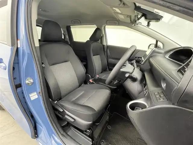 トヨタ シエンタ ハイブリッド ファンベースG セーフティEDⅡ 大分県 2022(令4)年 3.9万km グレイッシュブルー 純正ナビ/Bluetooth/TV/バックカメラ/両側電動スライドドア/クルーズコントロール/LED/ETC/シートヒーター/純正フロアマット/トヨタセーフティ/ドライブレコーダー/プッシュスタート/ドアバイザー