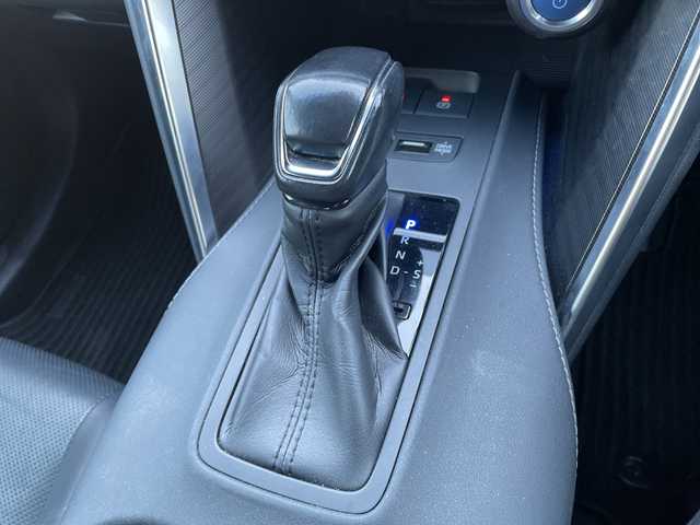 トヨタ ハリアー ハイブリッド Z レザーパッケージ 千葉県 2021(令3)年 4.3万km ブラック 純正JBLサウンド12.3インチナビ/(フルセグTV/BT/FM/AM)/全周囲カメラ/デジタルインナーミラー/ヘッドアップディスプレイ/ブラインドスポットモニター/衝突被害軽減システム/車線逸脱警報/追従式クルーズコントロール/レザーシート/横滑り防止装置/ビルトインETC2.0/アイドリングストップ/LEDヘッドライト/フォグランプ/オートライト/ウィンカーミラー/電動格納ミラー/純正19インチAW/シートヒーター/エアシート/シートリフター/ステアリングヒーター/プッシュスタート/スマートキー/フロアマット/スペアキー/取扱説明書/保証書