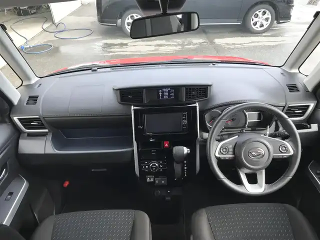 ダイハツ トール カスタムG 富山県 2020(令2)年 2.4万km コンパーノレッド 純正ナビ/フルセグTV/両側パワースライドドア/バックモニター/ビルトインETC/後席用フリップダウンモニター/レーダークルーズコントロール/コーナーセンサー/スマートアシスト/・衝突被害軽減ブレーキ/・車線逸脱防止支援/・アダプティブドライビングビーム/・標識認識/LEDヘッドランプ/革巻きステアリング/純正14インチアルミホイール/スマートキー/プッシュエンジンスタート/禁煙車