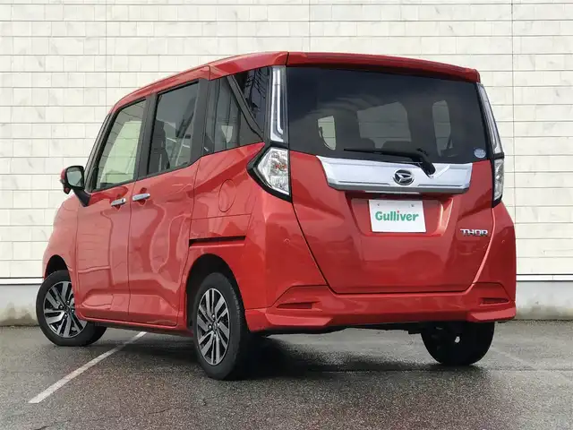 ダイハツ トール カスタムG 富山県 2020(令2)年 2.4万km コンパーノレッド 純正ナビ/フルセグTV/両側パワースライドドア/バックモニター/ビルトインETC/後席用フリップダウンモニター/レーダークルーズコントロール/コーナーセンサー/スマートアシスト/・衝突被害軽減ブレーキ/・車線逸脱防止支援/・アダプティブドライビングビーム/・標識認識/LEDヘッドランプ/革巻きステアリング/純正14インチアルミホイール/スマートキー/プッシュエンジンスタート/禁煙車