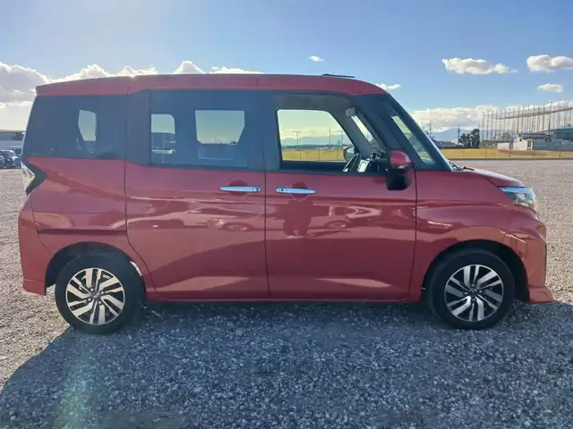 ダイハツ トール カスタムG 富山県 2020(令2)年 2.4万km コンパーノレッド 純正ナビ/フルセグTV/両側パワースライドドア/バックモニター/ビルトインETC/後席用フリップダウンモニター/レーダークルーズコントロール/コーナーセンサー/スマートアシスト/・衝突被害軽減ブレーキ/・車線逸脱防止支援/・アダプティブドライビングビーム/・標識認識/LEDヘッドランプ/革巻きステアリング/純正14インチアルミホイール/スマートキー/プッシュエンジンスタート/禁煙車