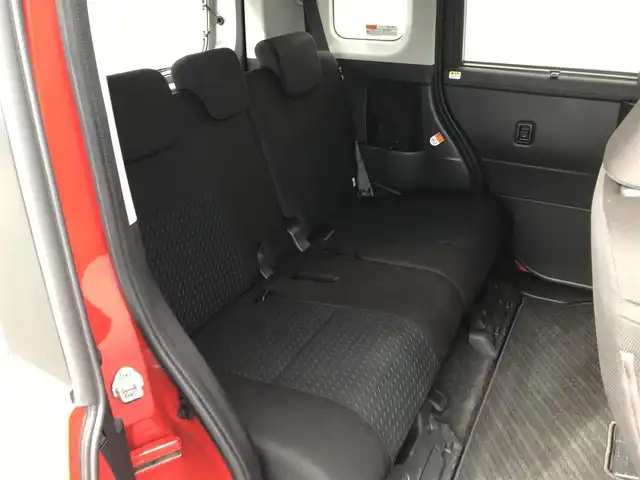 ダイハツ トール カスタムG 富山県 2020(令2)年 2.4万km コンパーノレッド 純正ナビ/フルセグTV/両側パワースライドドア/バックモニター/ビルトインETC/後席用フリップダウンモニター/レーダークルーズコントロール/コーナーセンサー/スマートアシスト/・衝突被害軽減ブレーキ/・車線逸脱防止支援/・アダプティブドライビングビーム/・標識認識/LEDヘッドランプ/革巻きステアリング/純正14インチアルミホイール/スマートキー/プッシュエンジンスタート/禁煙車