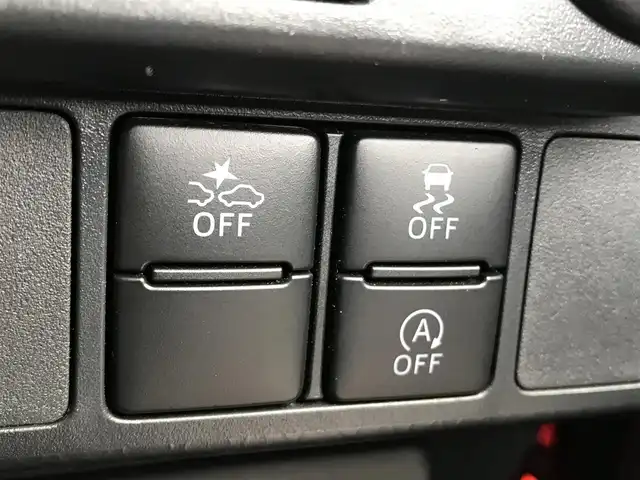 ダイハツ トール カスタムG 富山県 2020(令2)年 2.4万km コンパーノレッド 純正ナビ/フルセグTV/両側パワースライドドア/バックモニター/ビルトインETC/後席用フリップダウンモニター/レーダークルーズコントロール/コーナーセンサー/スマートアシスト/・衝突被害軽減ブレーキ/・車線逸脱防止支援/・アダプティブドライビングビーム/・標識認識/LEDヘッドランプ/革巻きステアリング/純正14インチアルミホイール/スマートキー/プッシュエンジンスタート/禁煙車