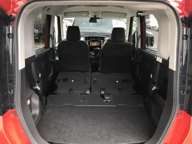 ダイハツ トール カスタムG 富山県 2020(令2)年 2.4万km コンパーノレッド 純正ナビ/フルセグTV/両側パワースライドドア/バックモニター/ビルトインETC/後席用フリップダウンモニター/レーダークルーズコントロール/コーナーセンサー/スマートアシスト/・衝突被害軽減ブレーキ/・車線逸脱防止支援/・アダプティブドライビングビーム/・標識認識/LEDヘッドランプ/革巻きステアリング/純正14インチアルミホイール/スマートキー/プッシュエンジンスタート/禁煙車