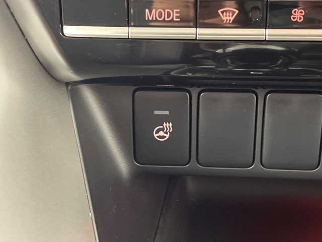 三菱 エクリプス クロス ＰＨＥＶ G 愛知県 2020(令2)年 2.3万km ホワイトダイヤモンド SDナビ/レーダークルーズコントロール/シートヒーター/バックカメラ/パワーシート/コーナーセンサー/純正アルミホイール/ブラインドスポットモニター/LEDヘッドライト/パドルシフト/ステアリングヒーター/オートマチックハイビーム/４WD/衝突軽減システム/フルセグ/CD DVD/Bluetooth/ステアリングスイッチ/スマートキー/プッシュスタート