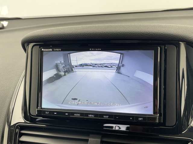 三菱 エクリプス クロス ＰＨＥＶ G 愛知県 2020(令2)年 2.3万km ホワイトダイヤモンド SDナビ/レーダークルーズコントロール/シートヒーター/バックカメラ/パワーシート/コーナーセンサー/純正アルミホイール/ブラインドスポットモニター/LEDヘッドライト/パドルシフト/ステアリングヒーター/オートマチックハイビーム/４WD/衝突軽減システム/フルセグ/CD DVD/Bluetooth/ステアリングスイッチ/スマートキー/プッシュスタート