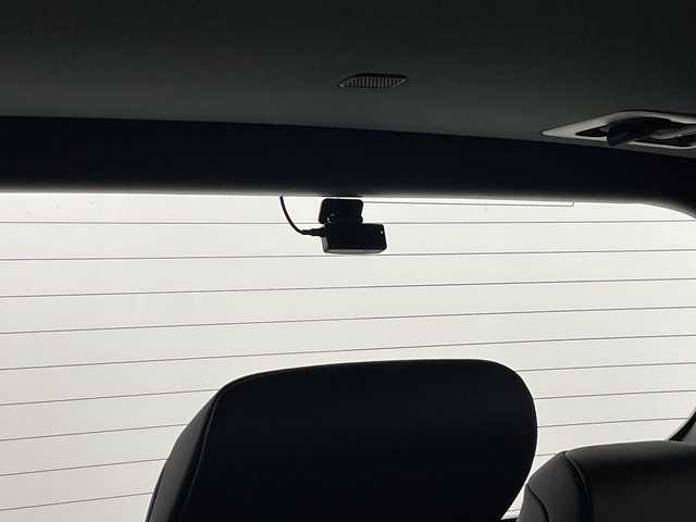 トヨタ アルファードハイブリット エグゼクティブ ラウンジ 埼玉県 2024(令6)年 2.1万km ゴールド 寒冷地仕様/ガラスルーフ/純正フリップダウンモニター/JBLプレミアムサウンド/純正ディスプレイオーディオ（USB・Bluetooth・HDMI）/全方位カメラ/CD・DVDキッド/ワイヤレス充電器/ビルトインETC2.0/BSM/電動リアゲート/AC100V/前後ドライブレコーダー/デジタルインナーミラー/シートヒーター/パワーシート/シートメモリー/ベンチレーション/アダプティブクルーズコントロール/レーンキープアシスト/オートマチックハイビーム/ヘッドアップディスプレイ/純正アルミホイール/クリアランスソナー/電動パーキング/ブレーキホールド/ステアリングリモコン/純正フロアマット/ロールサンシェード/フロントフォグランプ/電動格納ミラー/パドルシフト/プリクラッシュセーフティ/ロードサインアシスト/ドライバーモニター/純正ドアバイザー/プッシュスタート