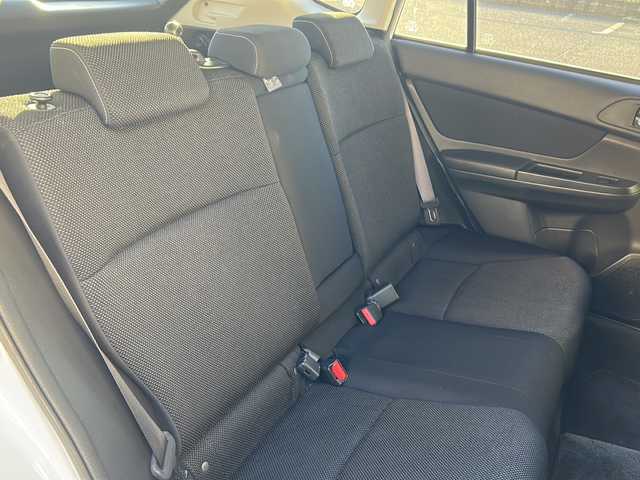 スバル インプレッサ ＸＶ 2．0i－L アイサイト 東京都 2014(平26)年 8.2万km サテンホワイトパール (株)IDOMが運営する【じしゃロン国分寺店】の自社ローン対象車両になります。こちらは現金ご利用時の価格です。自社ローンご希望の方は別途その旨お申付け下さい。/4WD/アイサイト/社外メモリナビ/フルセグテレビ/バックカメラ/アイドリングストップ/クルーズコントロール/純正17インチアルミ/パドルシフト/スマートキー/プッシュスタート/ETC