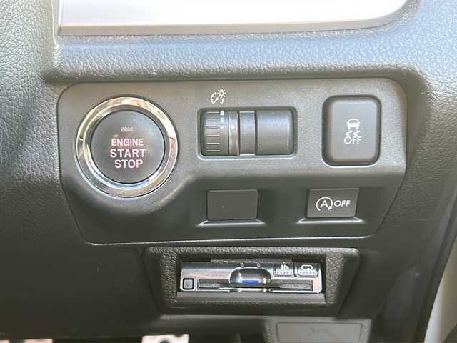 スバル インプレッサ ＸＶ 2．0i－L アイサイト 東京都 2014(平26)年 8.2万km サテンホワイトパール (株)IDOMが運営する【じしゃロン国分寺店】の自社ローン対象車両になります。こちらは現金ご利用時の価格です。自社ローンご希望の方は別途その旨お申付け下さい。/4WD/アイサイト/社外メモリナビ/フルセグテレビ/バックカメラ/アイドリングストップ/クルーズコントロール/純正17インチアルミ/パドルシフト/スマートキー/プッシュスタート/ETC