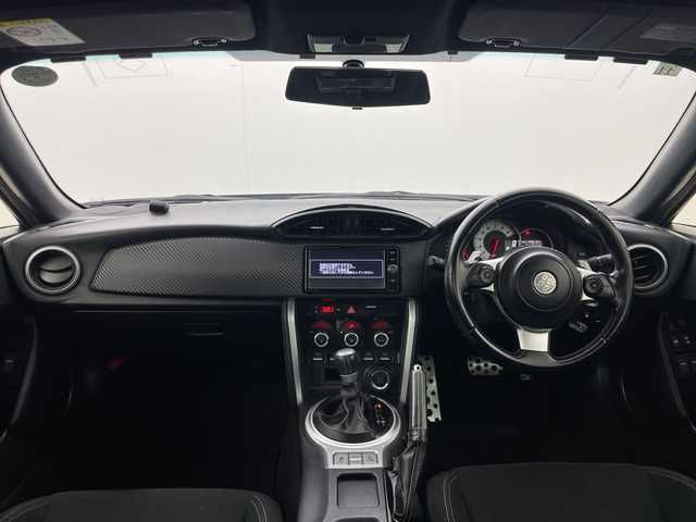 トヨタ ８６ GT 群馬県 2016(平28)年 7.8万km クリスタルブラックシリカ モデリスタエアロ　モデリスタ１８インチアルミホイール　純正ナビ　フルセグＴＶ　バックカメラ　ＥＴＣ　ＬＥＤライト　フォグランプ　パドルシフト　クルーズコントロール　オートライト　スマートキー　禁煙