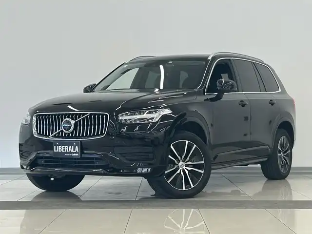 ボルボ ＸＣ９０ B5 AWD モーメンタム 岡山県 2021(令3)年 4万km オニキスブラックP 純正メモリナビ　/３６０度カメラ　/フルセグＴＶ　/ワイヤレス充電　/黒レザーシート　/パワーシート　/シートヒーター　/ステアヒーター　/前席シートメモリー　/デジタルメーター　/ＬＥＤヘッドライト　/ＡＨＢ　/ＡＣＣ/LKA/クロストラフィックアラート/BLIS/自動駐車/自動発射/パワーリアゲート/オートホールド/前後ドラレコ