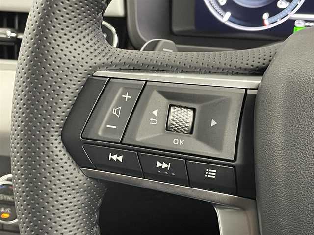 三菱 アウトランダー ＰＨＥＶ P 福岡県 2022(令4)年 1.5万km パールⅡ 純正メーカーナビ/　ＢＯＳＥサウンド　/マルチビューカメラ　/ＨＵＢ　/パワーバックドア　　/純正前後ドライブレコーダー　/メモリーシート/レーダークルーズ/白革シート　/パドルシフト　/置くだけ充電