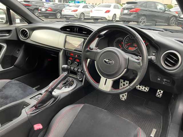スバル ＢＲＺ S 三重県 2012(平24)年 10.8万km クリスタルブラックシリカ ♪ワンオーナー/HKS車高調/18インチAW(現行BRZ)/スマートキー×2/プッシュスタート/ハーフレザーシート/純正HDDナビ/・SD・CD録音/・DVD再生・フルセグ/・Bluetoothオーディオ/HIDヘッドライト/フォグライト/オートライト/リアスポイラー/革巻ステアリング/パドルシフト/電格ミラー/フロアマット/ETC/サイド/カーテンエアバック