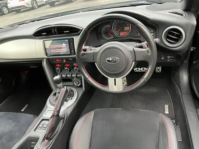 スバル ＢＲＺ S 三重県 2012(平24)年 10.8万km クリスタルブラックシリカ ♪ワンオーナー/HKS車高調/18インチAW(現行BRZ)/スマートキー×2/プッシュスタート/ハーフレザーシート/純正HDDナビ/・SD・CD録音/・DVD再生・フルセグ/・Bluetoothオーディオ/HIDヘッドライト/フォグライト/オートライト/リアスポイラー/革巻ステアリング/パドルシフト/電格ミラー/フロアマット/ETC/サイド/カーテンエアバック