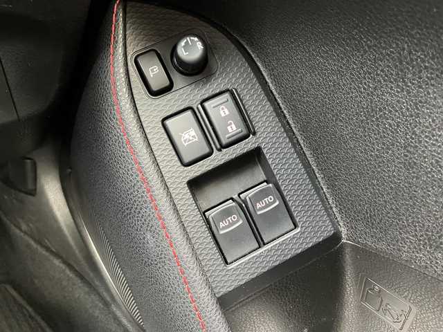 スバル ＢＲＺ S 愛知県 2012(平24)年 10.8万km クリスタルブラックシリカ (株)IDOMが運営する【じしゃロン名古屋鳴海店】の自社ローン専用車両になりますこちらは現金またはオートローンご利用時の価格です。自社ローンご希望の方は別途その旨お申付け下さい/♪ワンオーナー/HKS車高調/18インチAW(現行BRZ)/スマートキー×2/プッシュスタート/ハーフレザーシート/純正HDDナビ/・SD・CD録音/・DVD再生・フルセグ/・Bluetoothオーディオ/HIDヘッドライト/フォグライト/オートライト/リアスポイラー/革巻ステアリング/パドルシフト/電格ミラー/フロアマット/ETC/サイド/カーテンエアバック