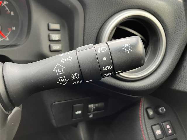スバル ＢＲＺ S 愛知県 2012(平24)年 10.8万km クリスタルブラックシリカ (株)IDOMが運営する【じしゃロン名古屋鳴海店】の自社ローン専用車両になりますこちらは現金またはオートローンご利用時の価格です。自社ローンご希望の方は別途その旨お申付け下さい/♪ワンオーナー/HKS車高調/18インチAW(現行BRZ)/スマートキー×2/プッシュスタート/ハーフレザーシート/純正HDDナビ/・SD・CD録音/・DVD再生・フルセグ/・Bluetoothオーディオ/HIDヘッドライト/フォグライト/オートライト/リアスポイラー/革巻ステアリング/パドルシフト/電格ミラー/フロアマット/ETC/サイド/カーテンエアバック
